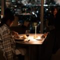 交際クラブの女性副業は会社にバレない？安全性と収入の本音を解説